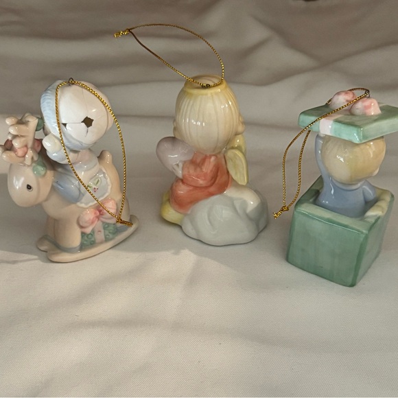 Enesco Precious Moments Brighten Up Collection Porcelain Ornaments 3-Piece Set - Picture 4 of 15